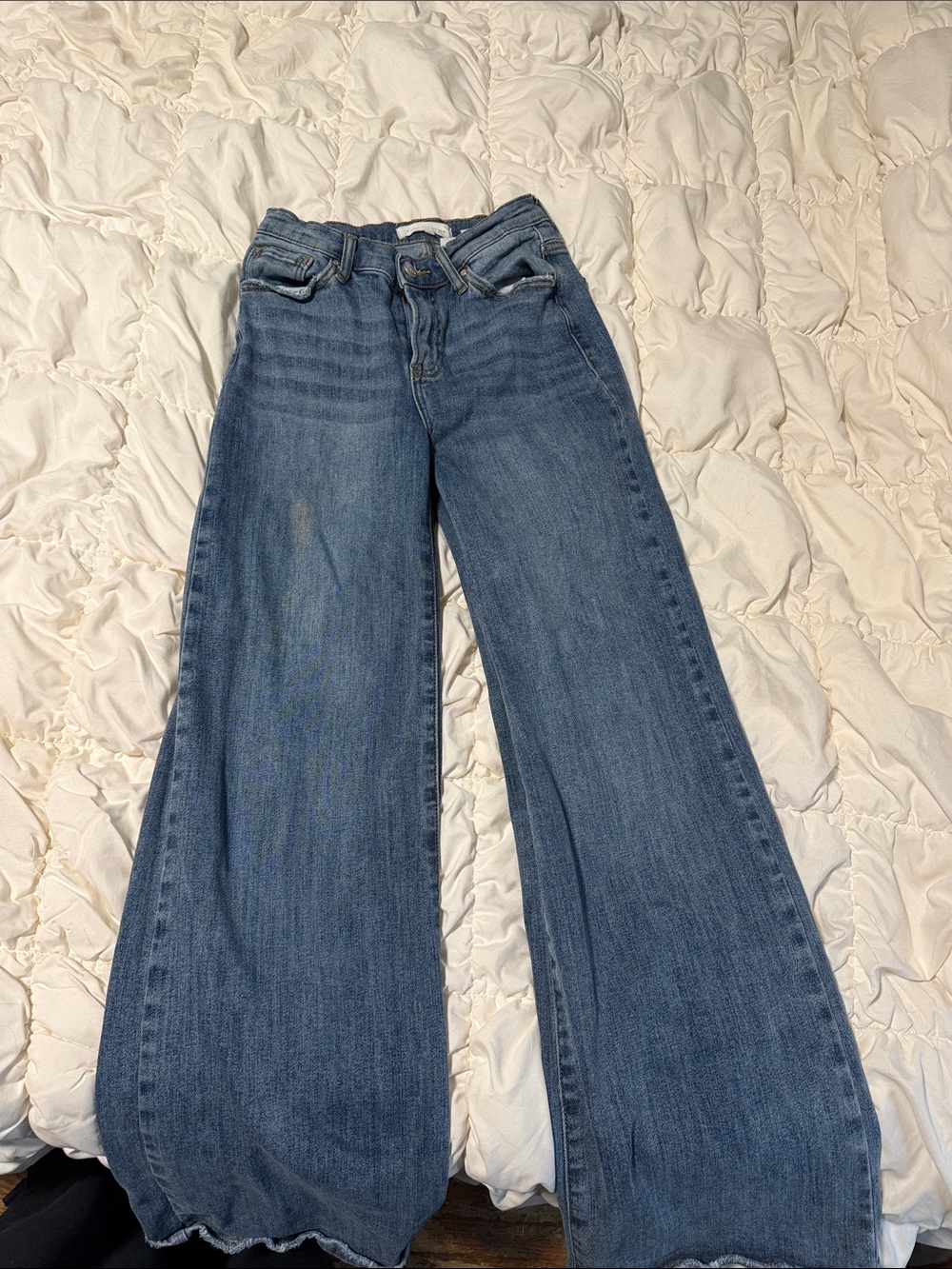 High-Rise Wide-Leg Jeans in Classic Blue